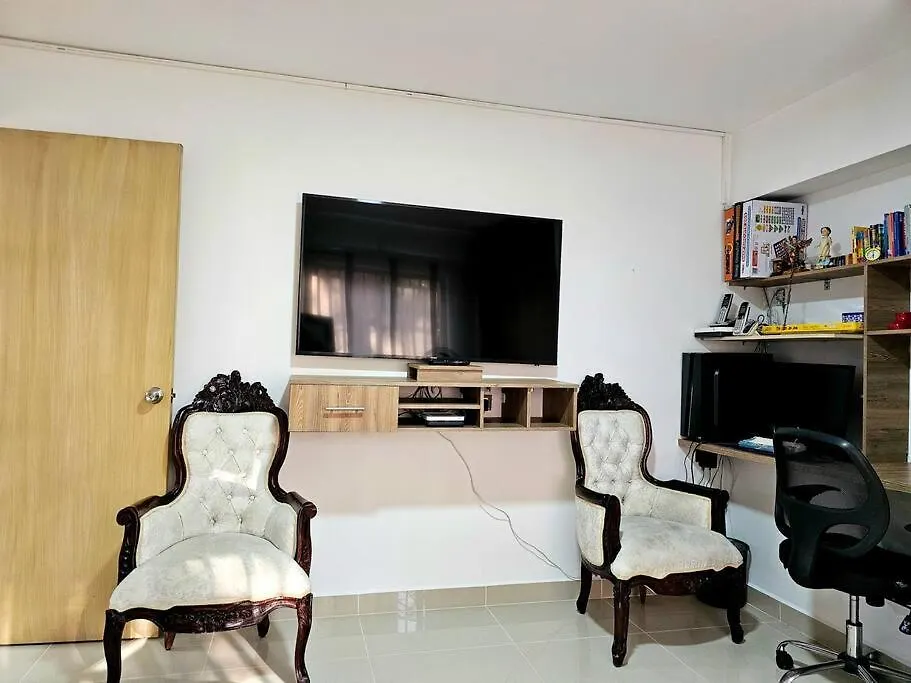Hermoso Apto Santa Monica, 8 Huespedes, Medellin Apartment